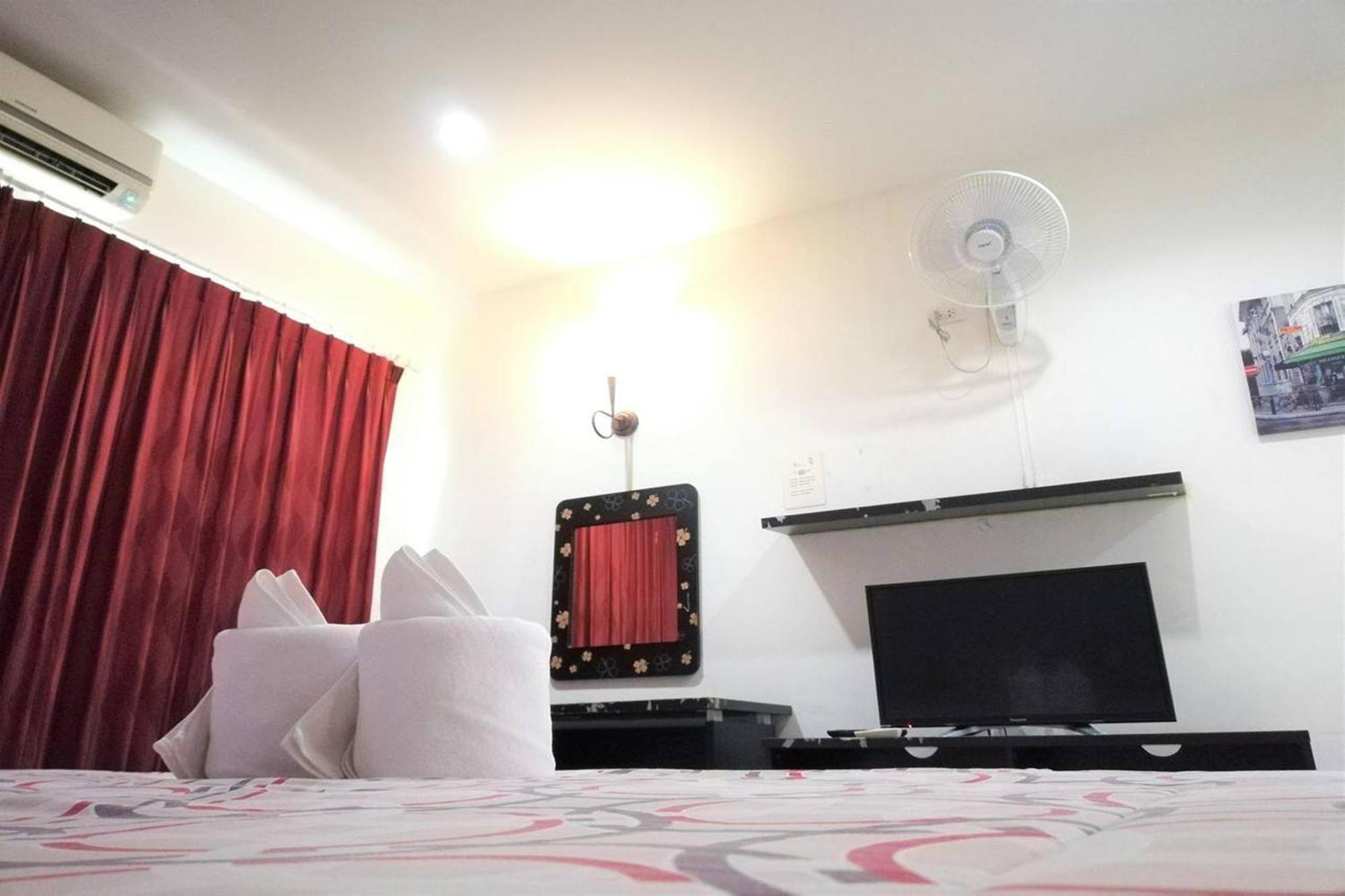Andaman Place Thalang Exterior photo